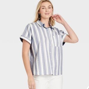 NWT Universal Thread Shirt size large